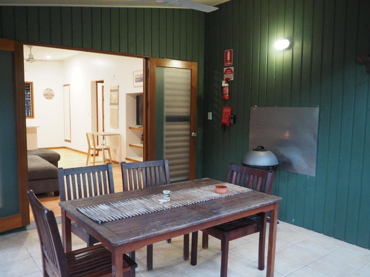 Cassawong Cottages Mission Beach Exterior foto